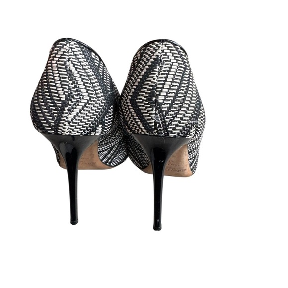 Jimmy Choo -Abel Black & White Woven Print Pointed Toe Stiletto Heels Sz 39.5 - Picture 5 of 10